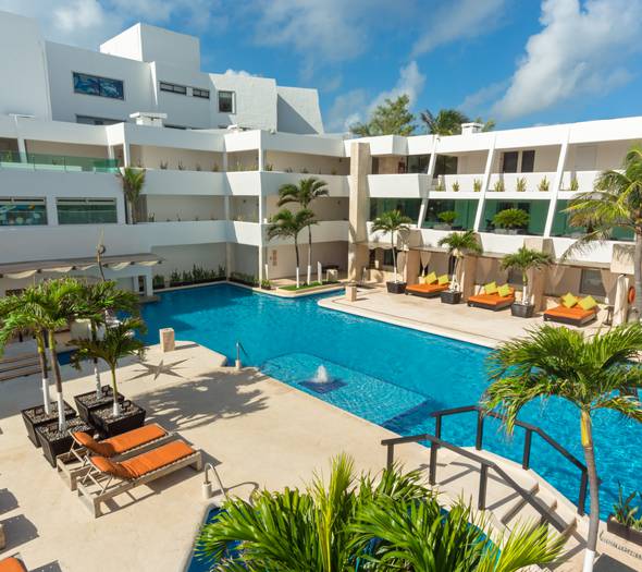 Albercas Hotel FLAMINGO CANCUN ALL INCLUSIVE Cancún