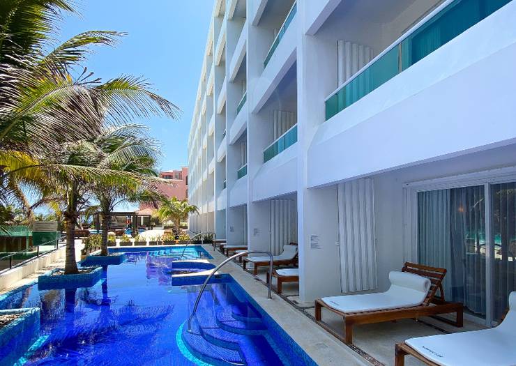 Swim up room Hotel FLAMINGO CANCUN ALL INCLUSIVE Cancún