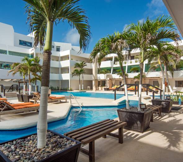 Albercas Hotel FLAMINGO CANCUN ALL INCLUSIVE Cancún