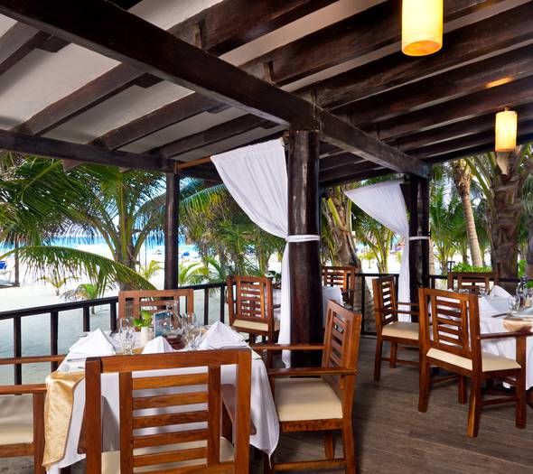 Albatros restaurant FLAMINGO CANCUN ALL INCLUSIVE Hotel Cancun