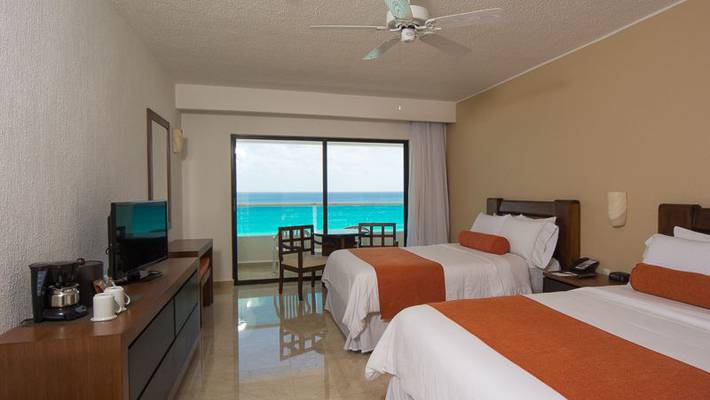 Deluxe room with sea views FLAMINGO CANCUN ALL INCLUSIVE Hotel Cancun