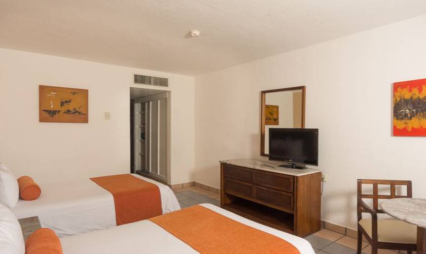 Standard room with sea views Flamingo Cancun Resort Hotel Standard room with sea views Flamingo Cancun Resort Hotel