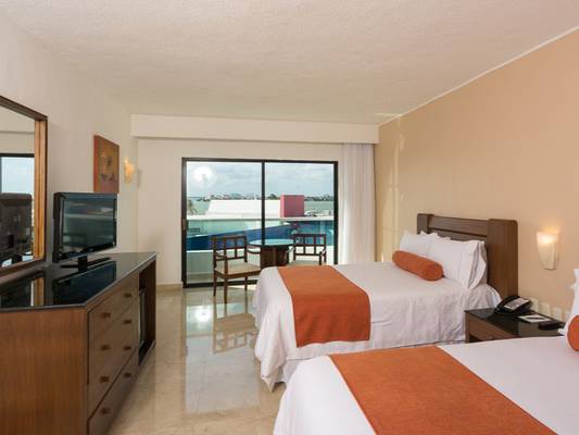 Standard room flamingo cancun resort hotel Standard room flamingo cancun resort hotel