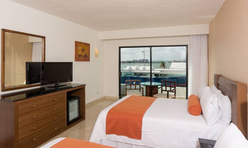 Standard room FLAMINGO CANCUN ALL INCLUSIVE Hotel Cancun