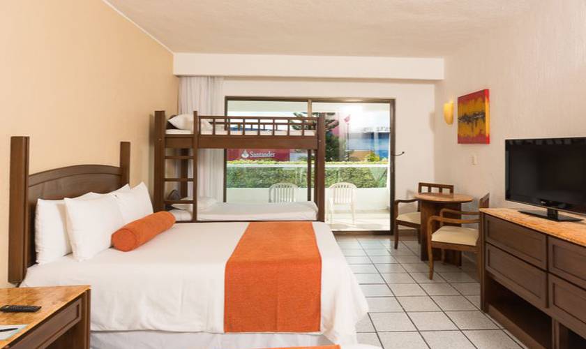 Family room Flamingo Cancun Resort Hotel Family room Flamingo Cancun Resort Hotel