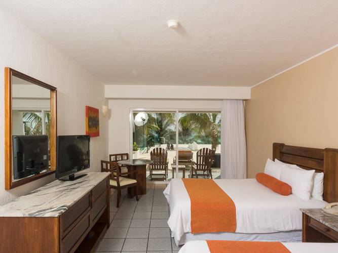 Standard room with sea views Flamingo Cancun Resort Hotel Standard room with sea views Flamingo Cancun Resort Hotel