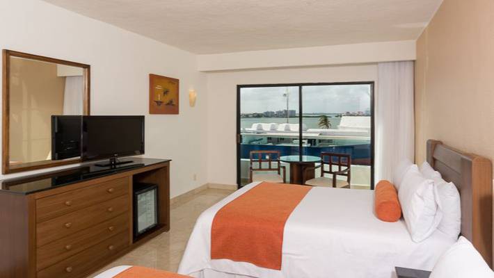 Standard room FLAMINGO CANCUN ALL INCLUSIVE Hotel Cancun