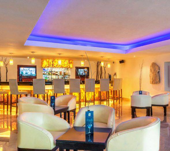 Lobby bar palenque Hotel Flamingo Cancun Resort Cancún
